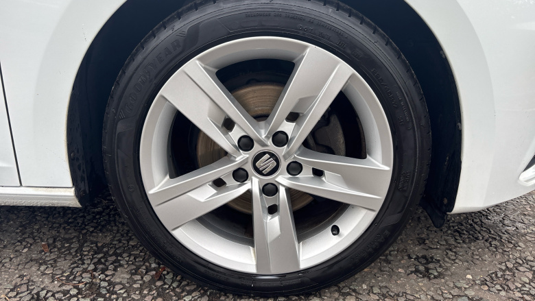 SEAT Leon 1.4 TSI 125 FR Technology 3dr Petrol Hatchback